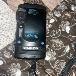 Olympus Stylus Tough TG-860 digital camera