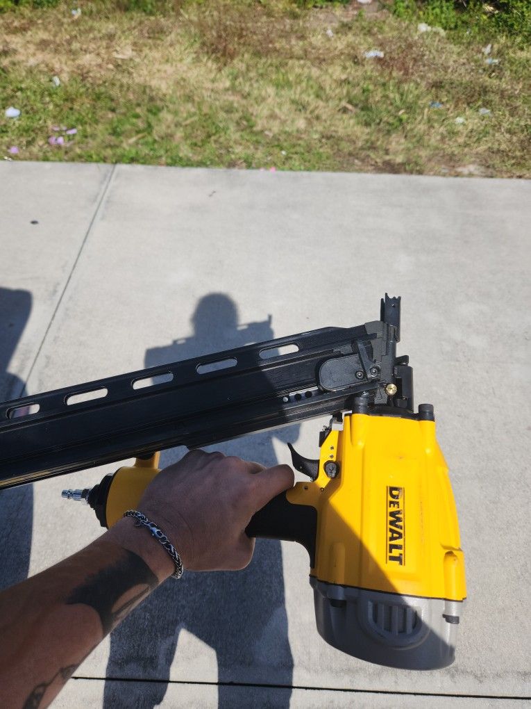 Framing Nail Gun