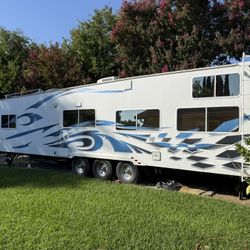 2007 Weekend Warrior RV