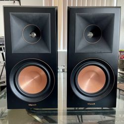 KLIPSCH RP-600M Bookshelf Speakers (Like New) $350 FIRM