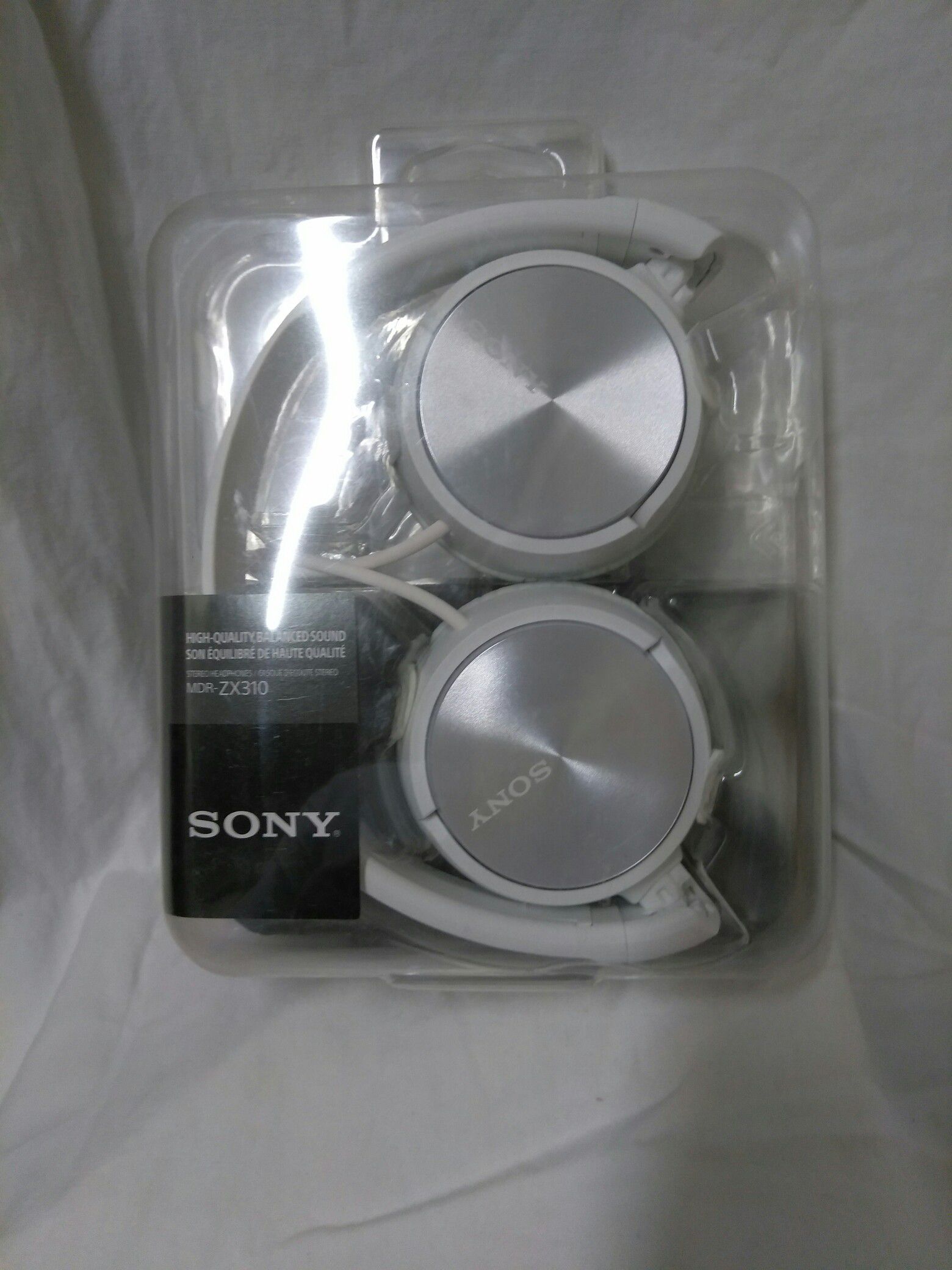 Sony headphones white NEW in the box