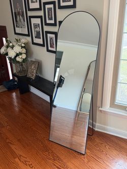 Black Body Mirror