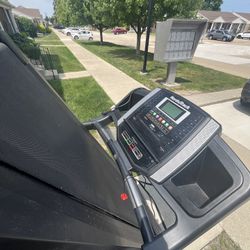 Nordic track Treadmill