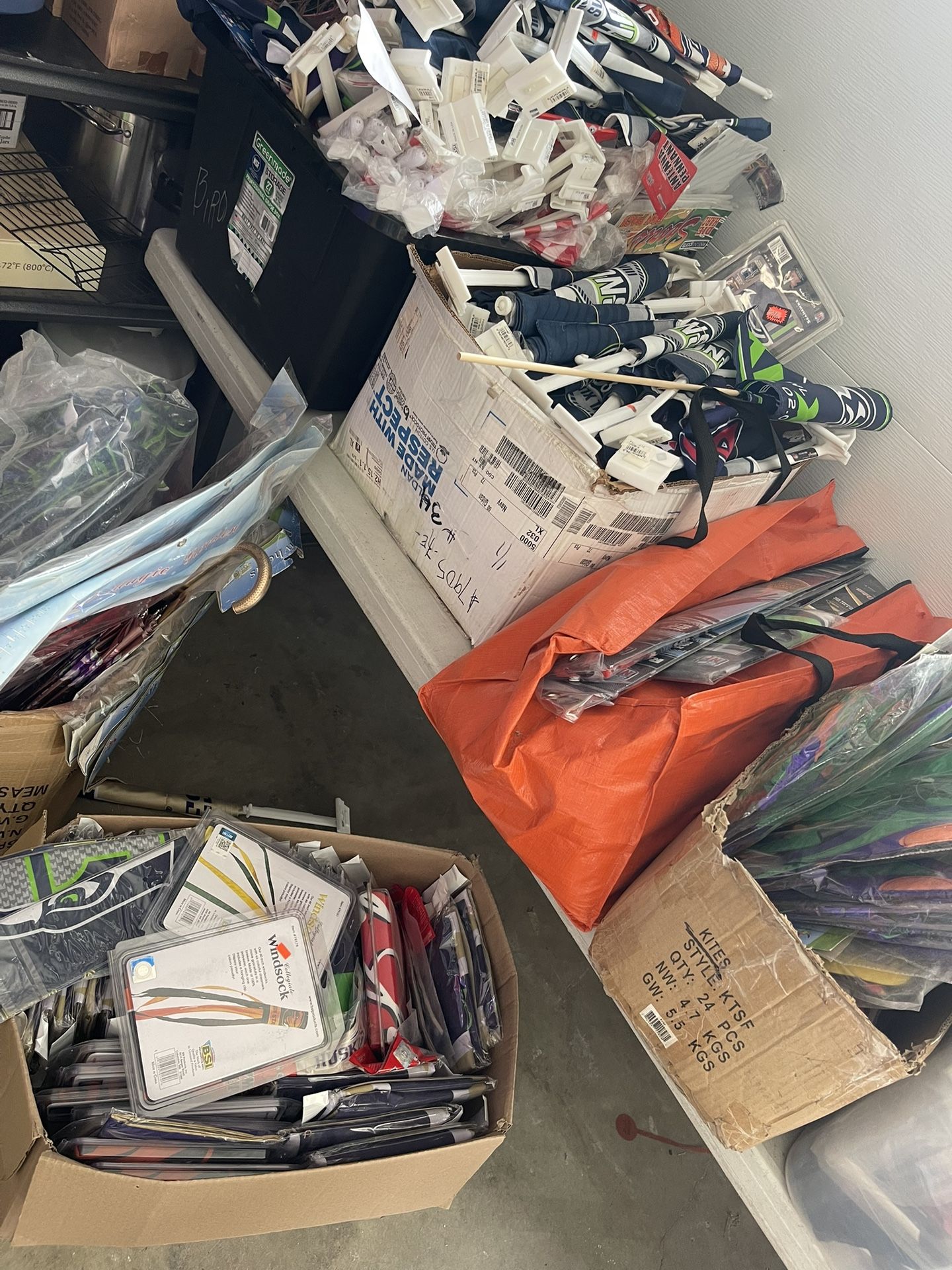 Flag And Kite Lot