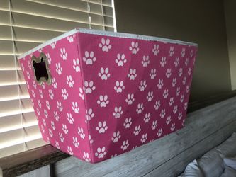 Dog toy box