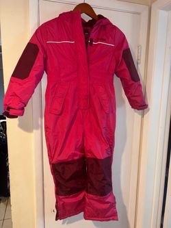Kids size 6 snow suit