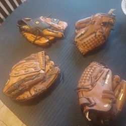 BASEBALL GLOVES/LITTLE GIRLS OR LITTLE BOYS -- LITTLE LEAGUE.  $20 EACH GLOVE