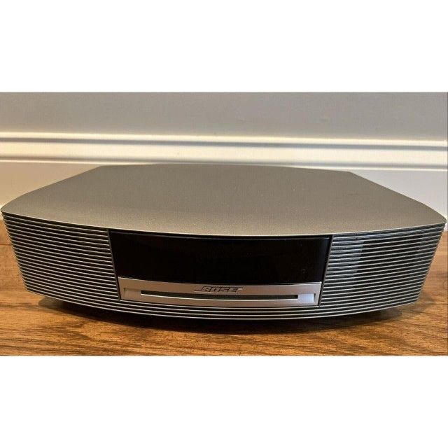 Bose Wave Music System AM/FM CD Player Clock Radio W/ Remote