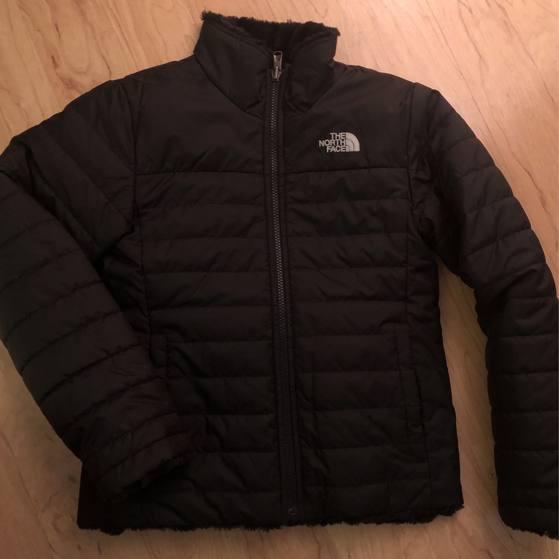  Like New Girls North face Jacket Size Small