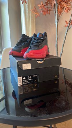 Air Jordan 12 Retro BG Size 4Y