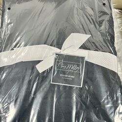 🛁 NEW Amy Miller Home Plush Robe – One Size Fits Most – Soft & 
