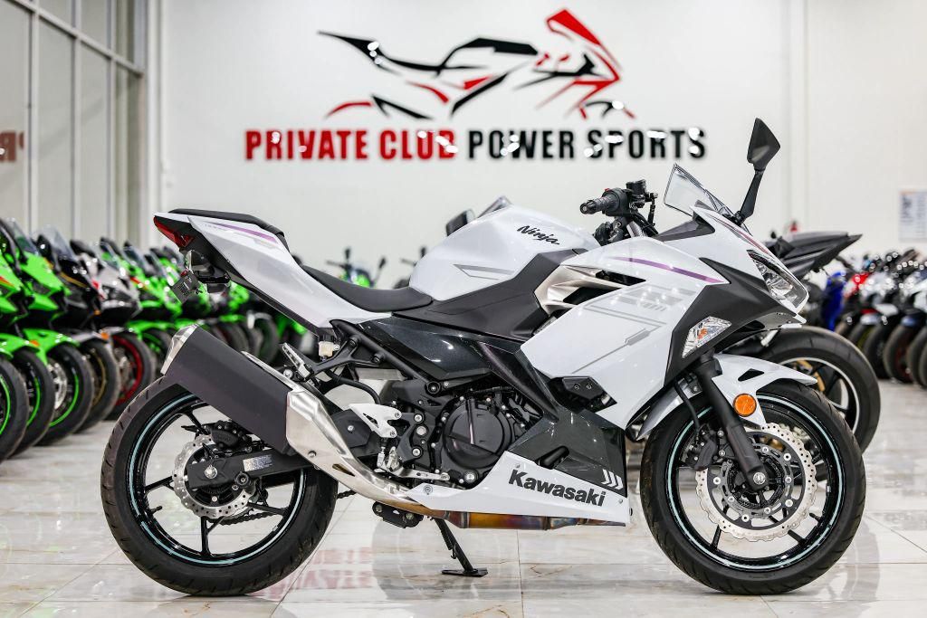 2023 Kawasaki Ninja 400