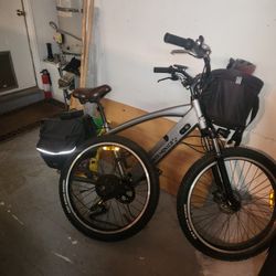 Nakto Santa Monica Premium 26"  Electric Commuter Bike 750 Motor
