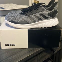 Adidas Men’s Sneakers 