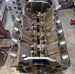 BBC  10.200 tall deck bow tie block, Callies crank, JE Pistons, 8 mgp rods, New Rings & New Bearings