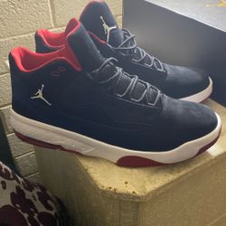 Jordan Max Aura 2