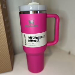 40oz Hot Pink Stanley tumbler 