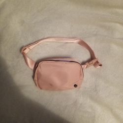 Fanny Pack, Pink, Brand Cove. 