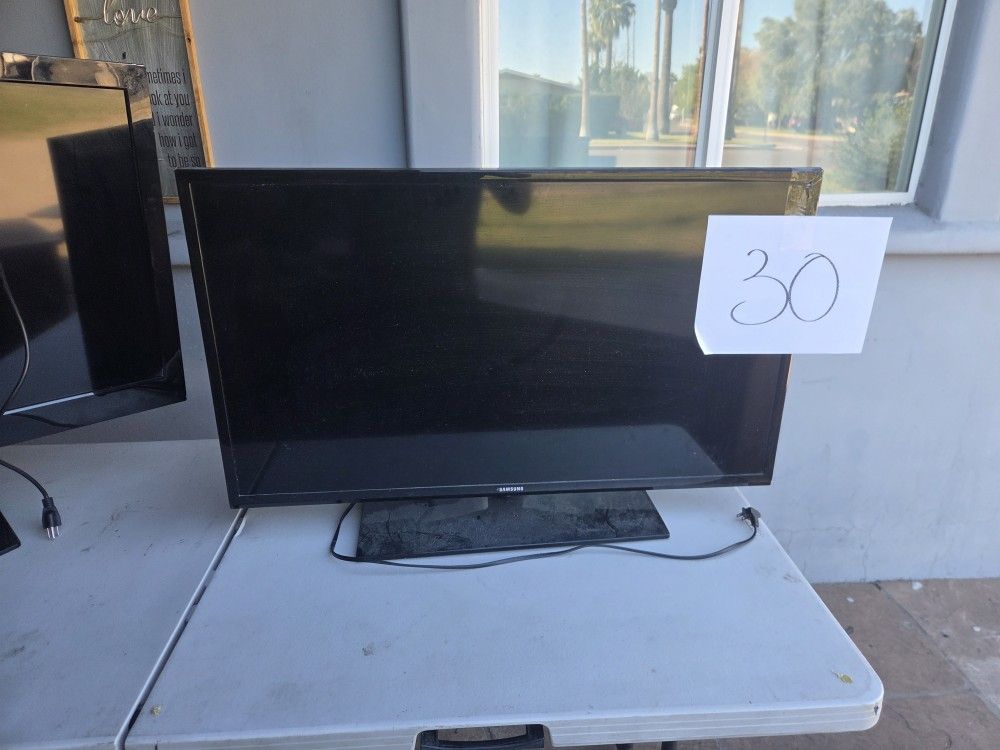 📺 Samsung TV for Sale - Great Deal!