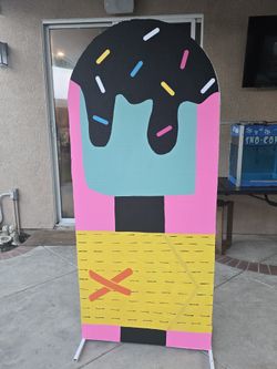 Sliding Mitt Backdrop