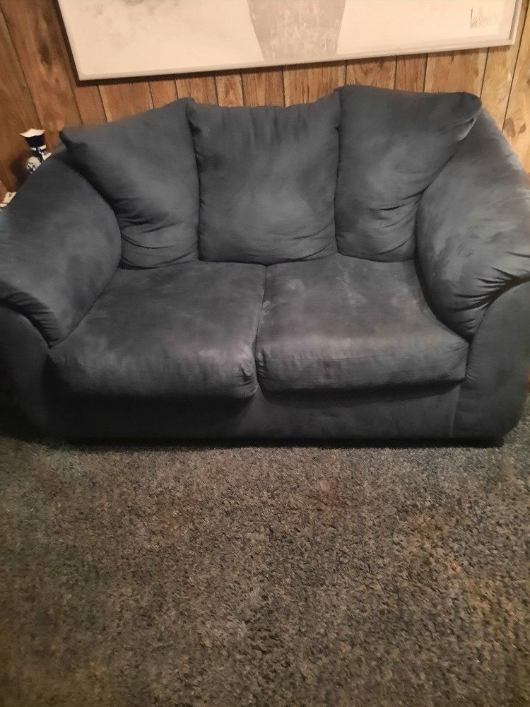 Love Sofa for Sale in San Antonio, TX OfferUp