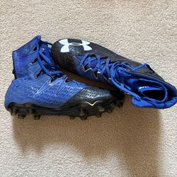Under Armor Football cleats