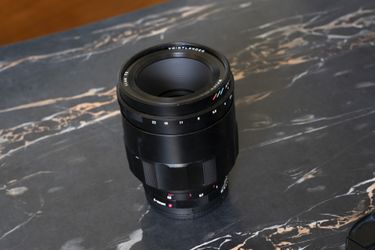 Voigtlander Macro APO-Lanthar 65mm f/2 Lens Sony E Mount Full Frame