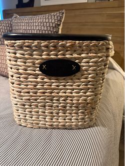 Basket with chalk label
