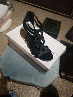 Girl Shoes/ Zapatos Size6.5