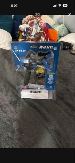 AVANTI AIRLESS PAINT SPRAYER NEW