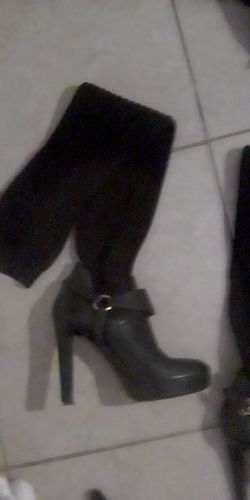 Gucci size 6 sock top  knee high black boots