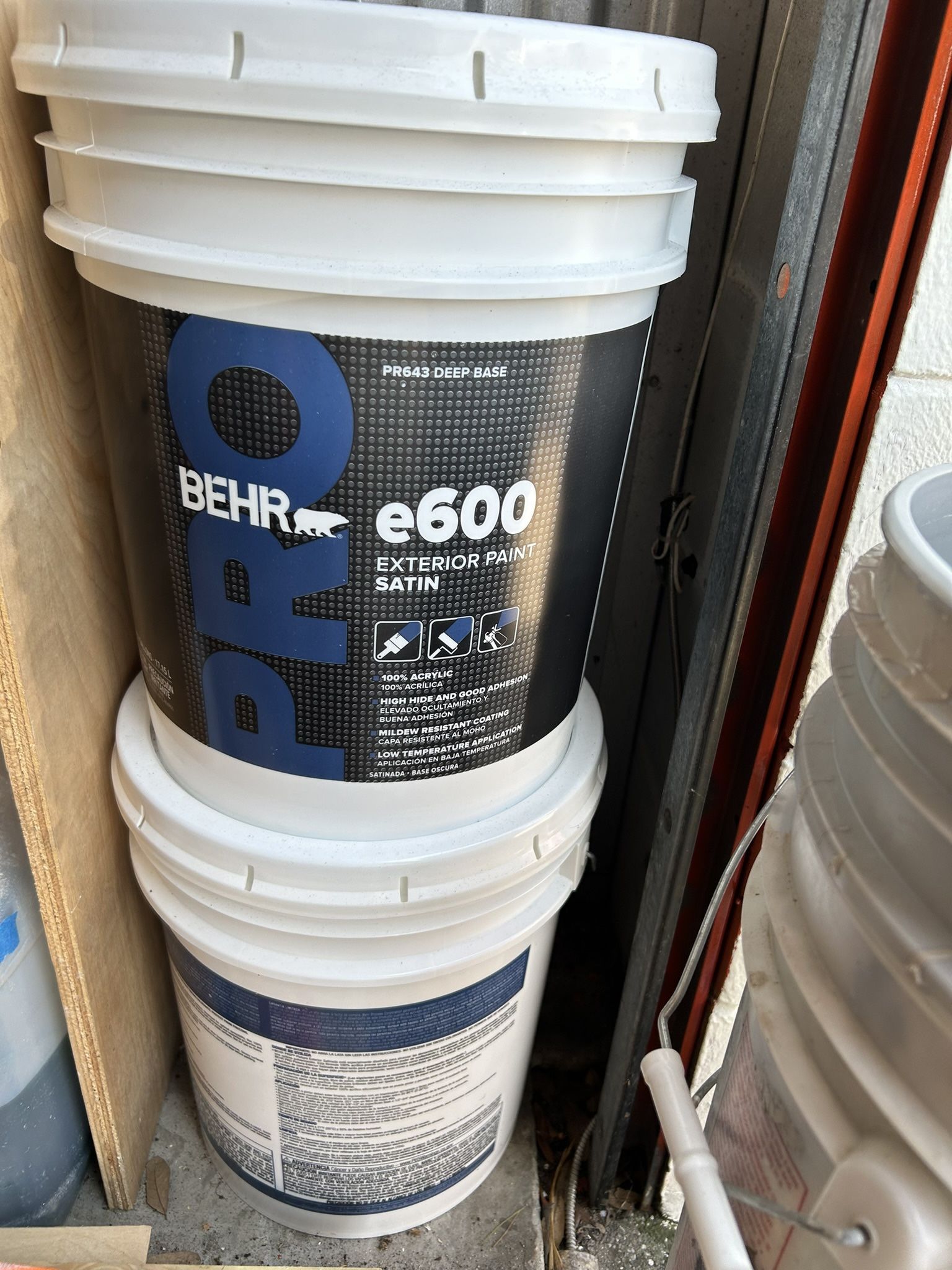 10 Gallons Exterior Paint