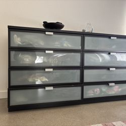 Dresser – Great Condition