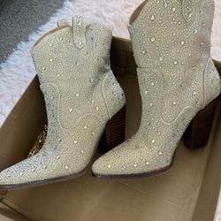 Cowboy Boots 👢 Women’s Size 7 1/2