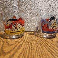 2 VTG 1978 MCDONALDS GARFIELD & ODIE GLASS CUPS BY JIM DAVIS MADE IN USA