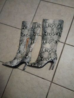 Steve Madden boots