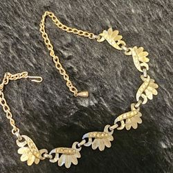 Sarah Coventry Necklace