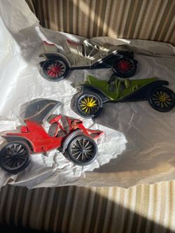 Metal old cars decor