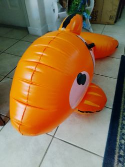inflable Nemo para niños y niñas