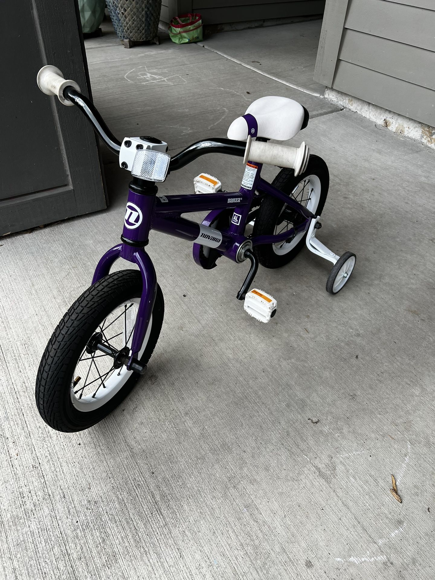 Novara Danza 12 Kids Bike