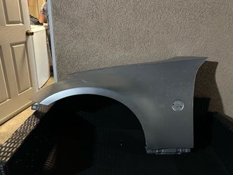 350z OEM left fender