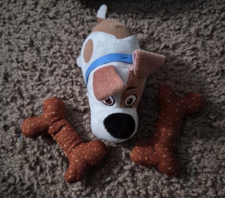 Ty Stackables "MAX" The secret Life Of Pets Dog 4 Inches