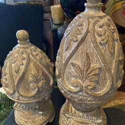 Decorations Different Prices 