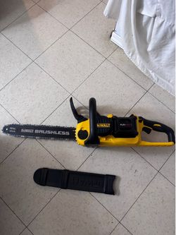 DEWALT FLEXVOLT 60-Volt MAX 16 in. Brushless Cordless Battery Powered Chainsaw (Tool Only)