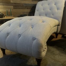 Chaise Lounge Fainting Couch 