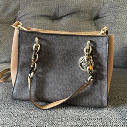 Authentic Michael Kors Mercer Medium Convertible Tote - Brown/Acorn