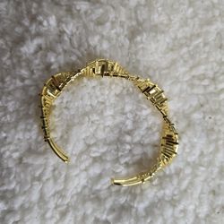 Luxury 18K  Gold-plated  Bracelet — Adjustable, Trendy & Elegant