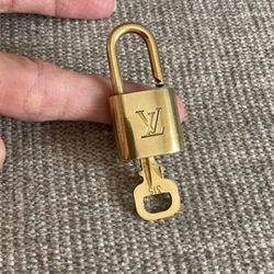 Lv Lock And Key for Sale in Covington, TN - OfferUp