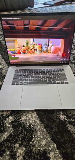 2019 APPLE MACBOOK PRO 16" i9
