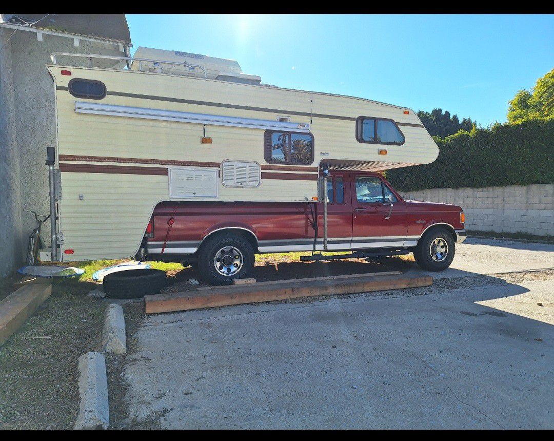 1987 Vacationer Camper And Ford F250 Truck